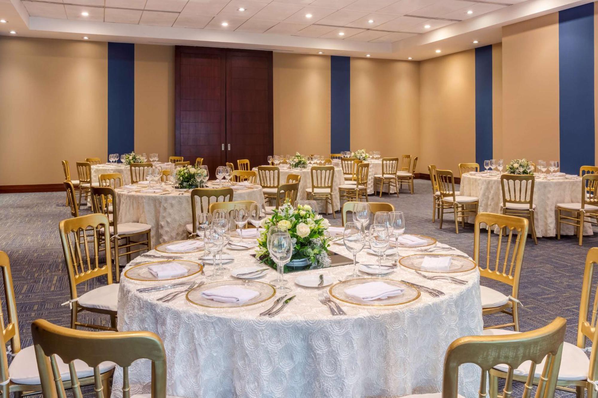 Nh Collection Guadalajara Providencia Otel Dış mekan fotoğraf