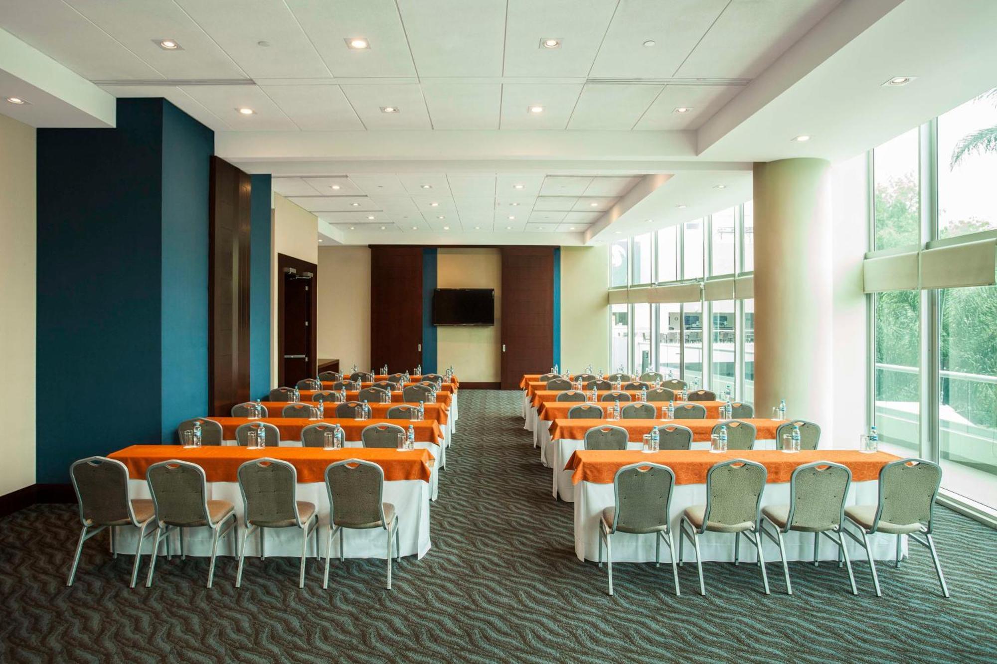 Nh Collection Guadalajara Providencia Otel Dış mekan fotoğraf